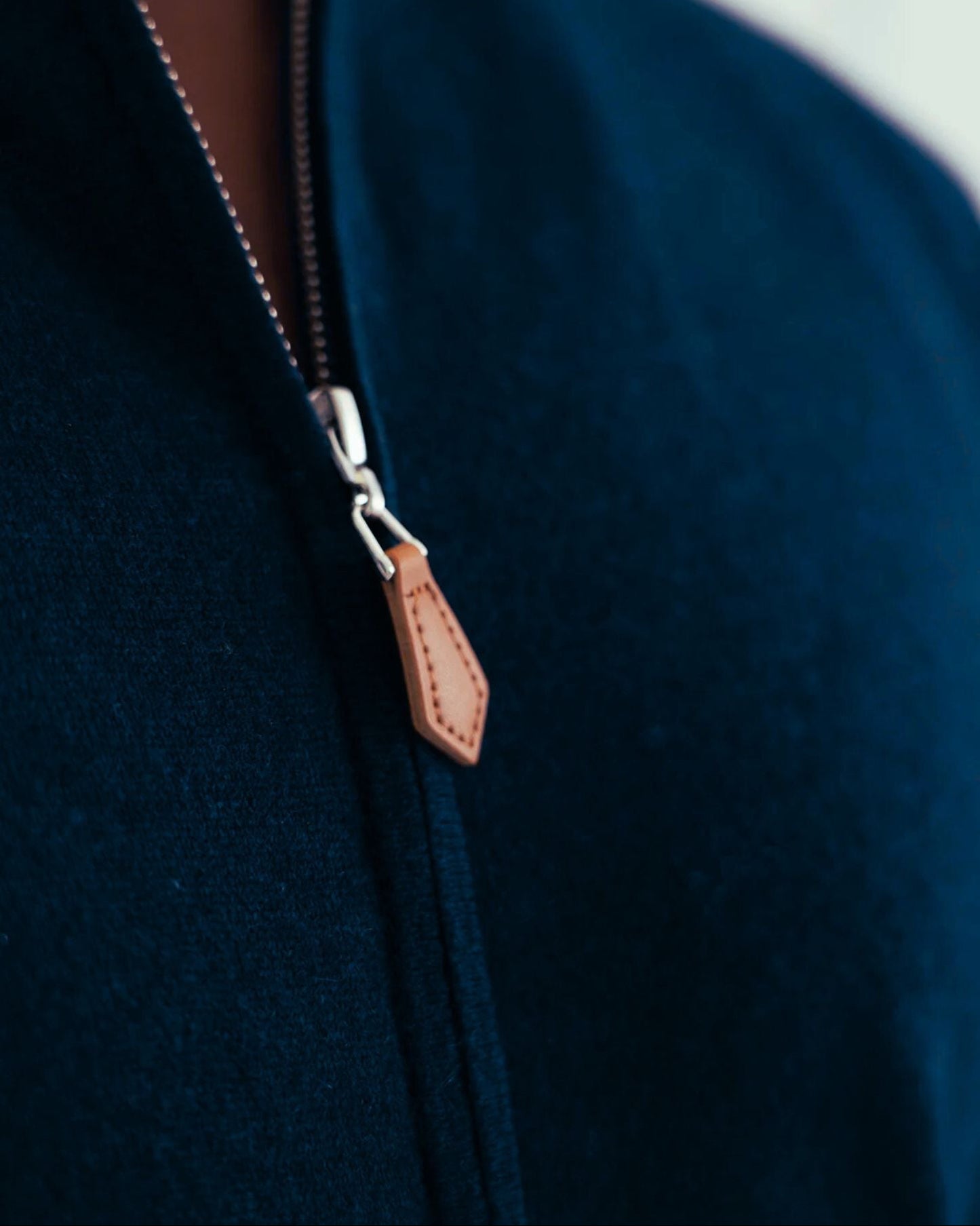 Strickjacke mit Reißverschluss Marineblau