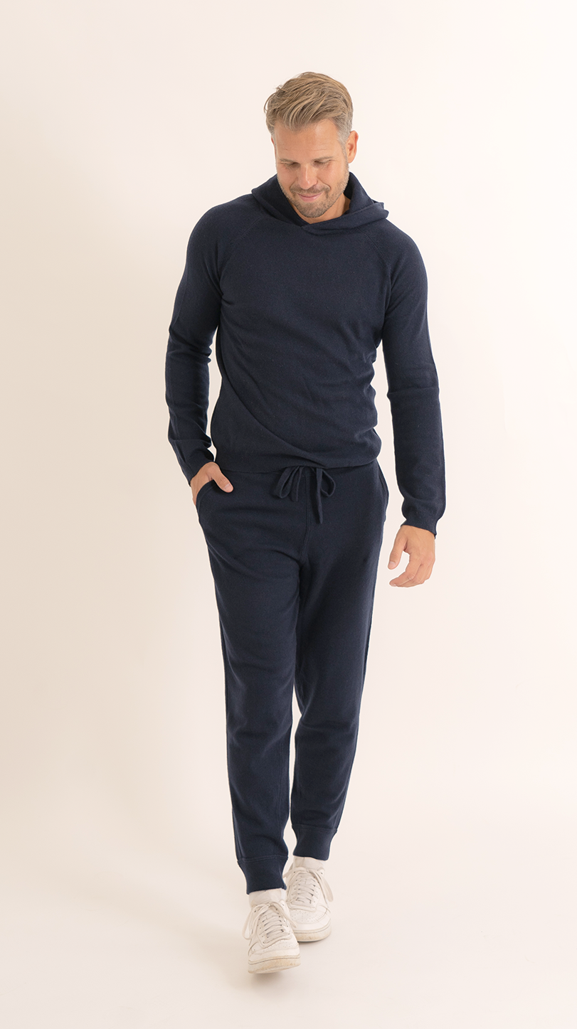 Set: Körperbetonter Athletic Hoodie & Hose