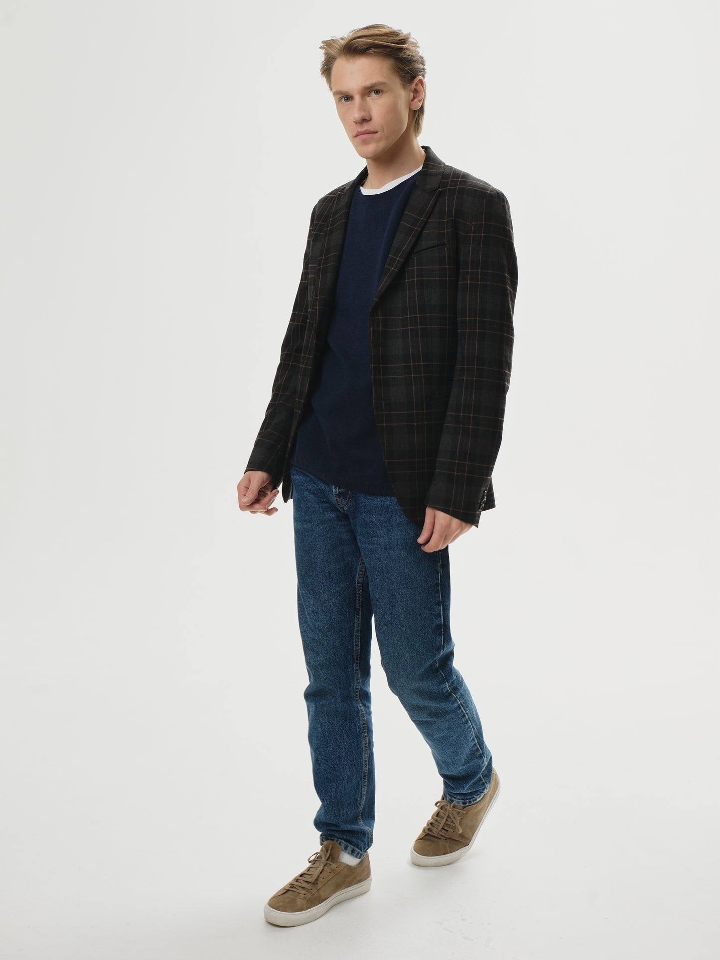 Essentials Rundhals Marineblau
