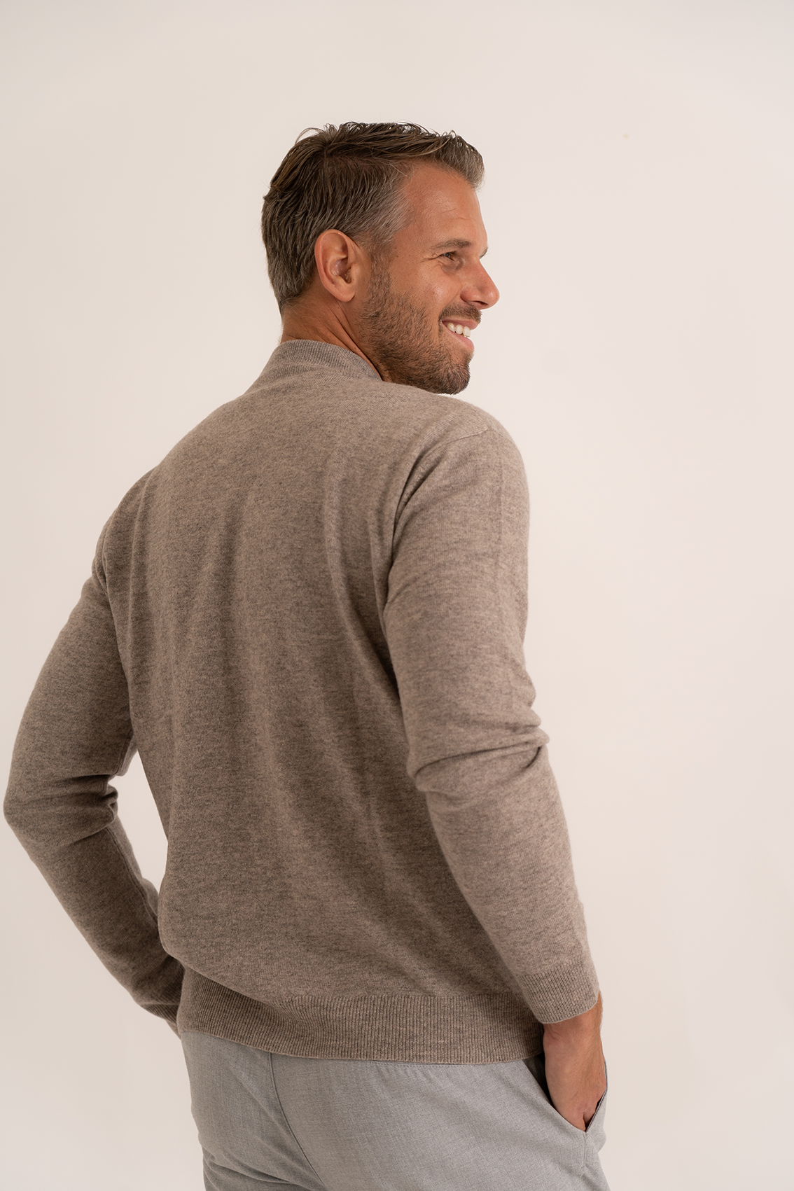 Stehkragenjacke klassisch - taupe