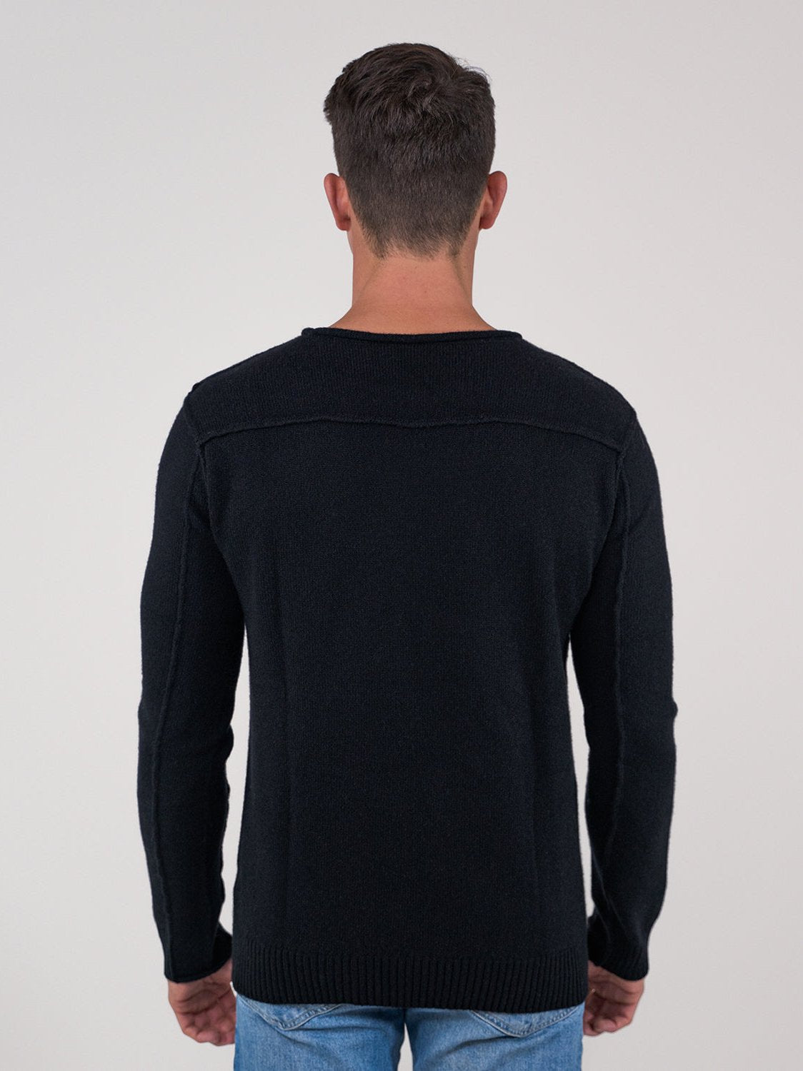 High End Roundneck - black