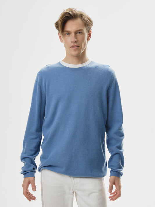 Essentials Rundhals Hellblau