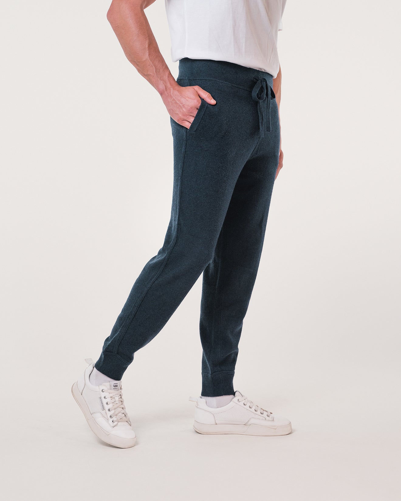 Premium Cashmere Sweatpants -  navy