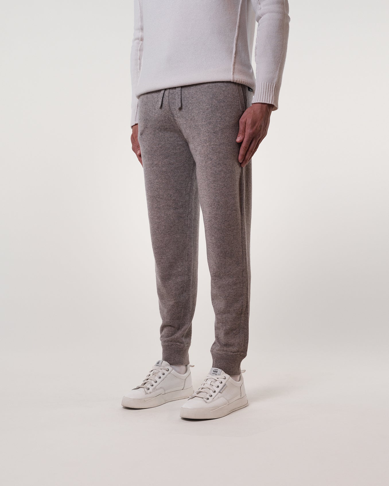 Premium Cashmere Sweatpants -  taupe